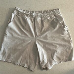 Men’s Lululemon Pace Breaker Linerless Short 5" / Small / Cream